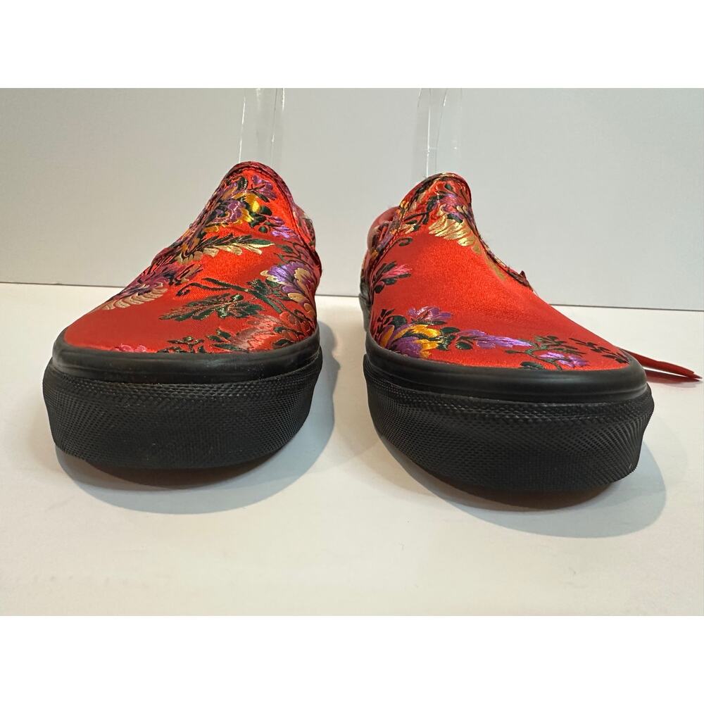 Vans Classic Slip-On Festival Embroidered Satin Sneakers Women’s 9 Red NWOB - Picture 4 of 10